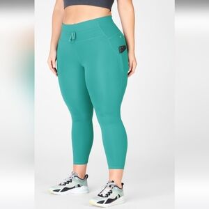 Fabletics High Waisted Ultra Cool Shine Panel Leggings - 2X